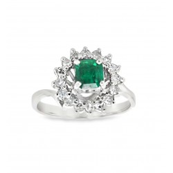 Pre Owned 18ct White Gold Emerald and Dimond Cluster Ring ZA462